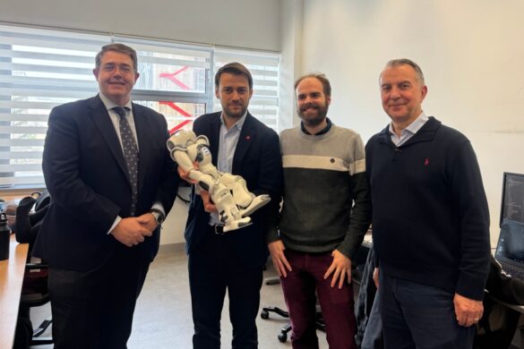 Nikolay Yordanov visita Inrobics Social Robotics autónomos