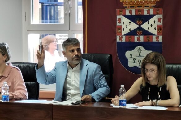 Carlos Delgado, ULEG, en la Junta de Distrito de Zarzaquemada